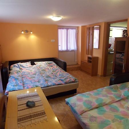 Szonja Apartman 艾格扎洛克 外观 照片